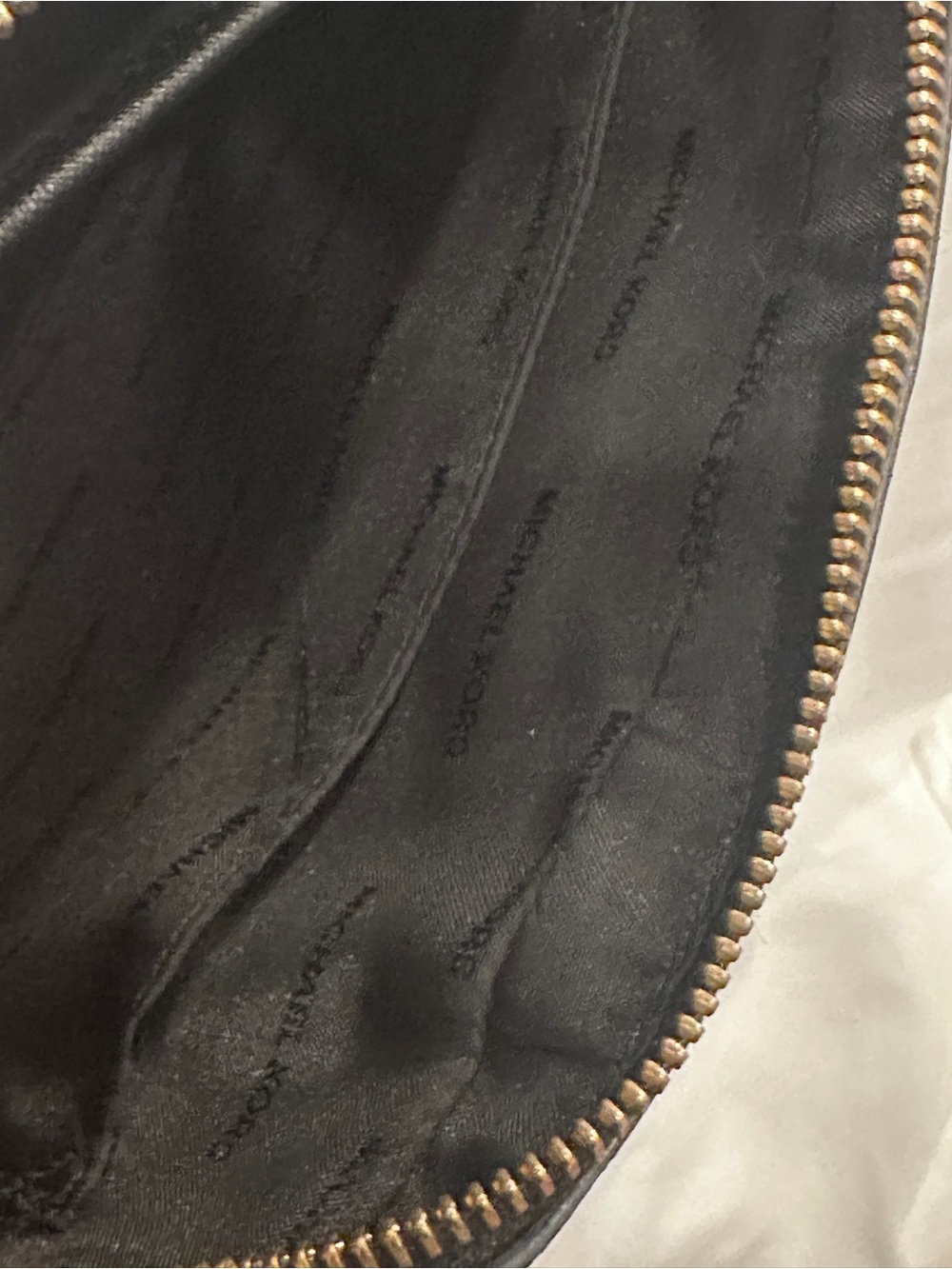 Michael Kors Jet Set Black Crossbody Bag Gold Hardware - Picture 12 of 12